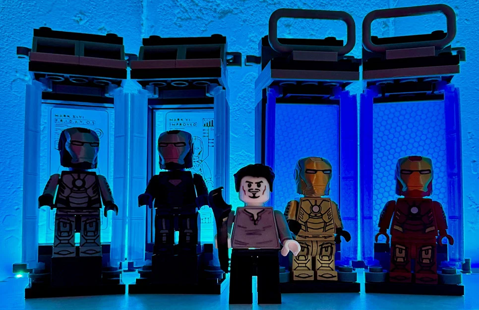 Mô hình Iron Man Armory Alcove theo tỉ lệ Action-sized (2.5:1) - Image 13