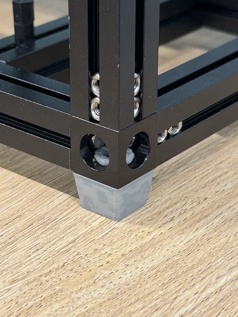 Chân Đế Góc MakerBeamXL – Thiết kế tùy chỉnh giúp khung máy vững chãi và chống trầy xước - Image 1