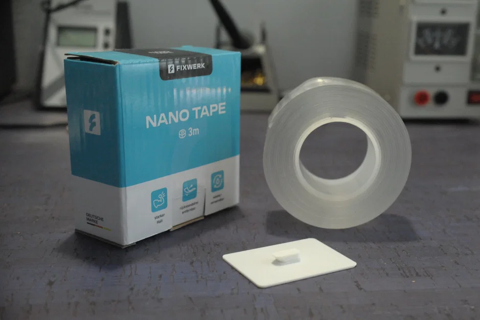 Móc dán tường đa năng (Adhesive Hook) - Image 1