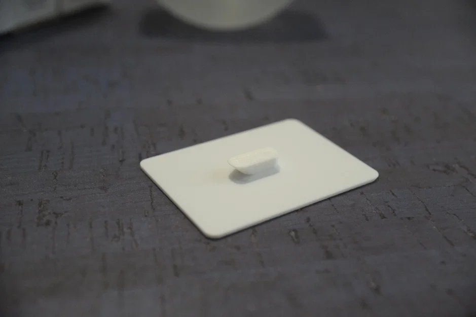 Móc dán tường đa năng (Adhesive Hook) - Image 3