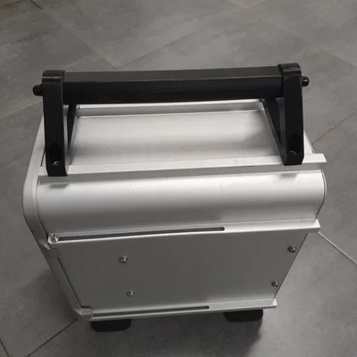 Tay cầm tùy chỉnh cho bộ sạc Stark Varg - Giải pháp di động tiện lợi