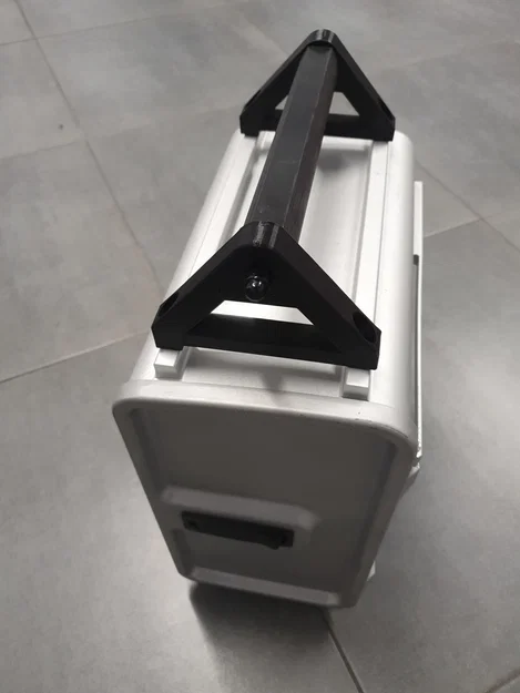 Tay cầm tùy chỉnh cho bộ sạc Stark Varg - Giải pháp di động tiện lợi - Image 2