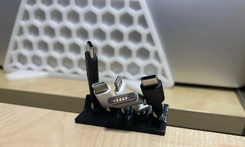 Kẹp Giữ Dây Cáp Nhỏ Gọn Để Bàn - Image 4