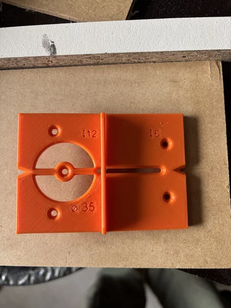 Dụng cụ hỗ trợ khoan bản lề (Hinge drill jig) - Image 1