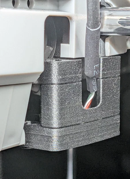 Ngàm gắn Beacon/ Cartographer cho máy Qidi Q1 - Image 4