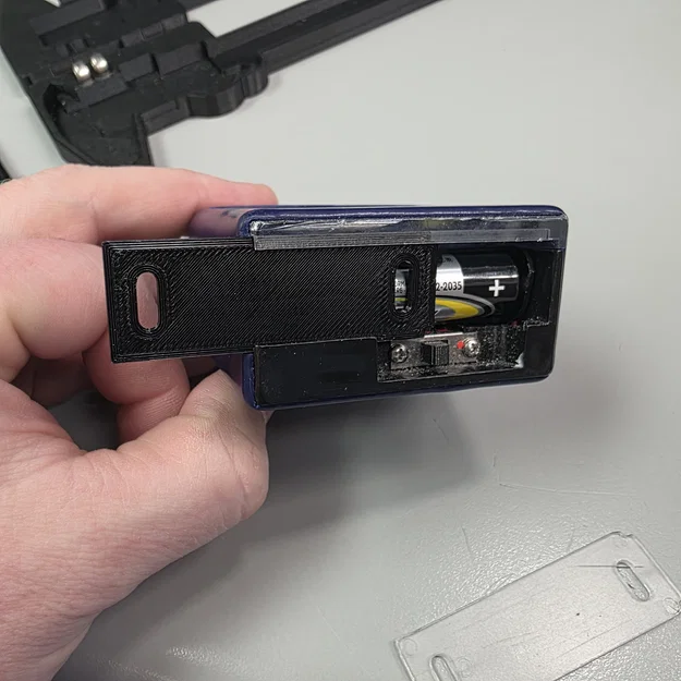 Nắp pin thay thế cho thiết bị OxSim - Image 1