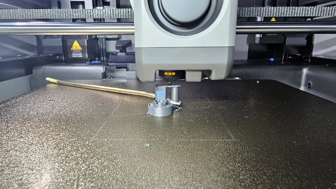 Chi tiết mở cốp xe W201/190E (Trunk Unlocker) - Image 1