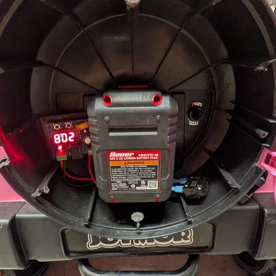Ngàm giữ pin Bauer 20V có lỗ bắt vít độ xe điện trẻ em
