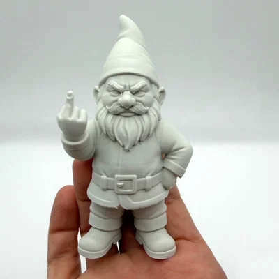 Mô hình chú lùn giơ ngón tay giữa (The Middle Finger Gnome)