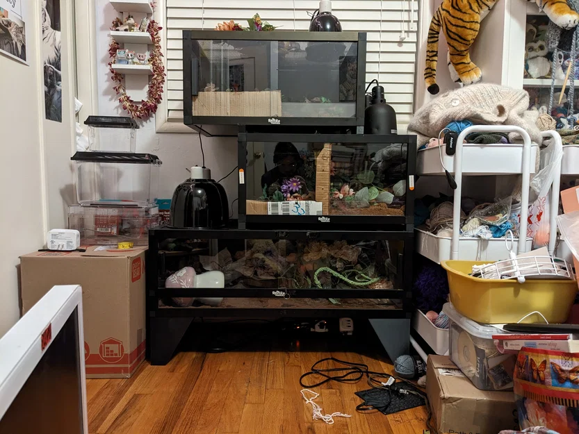 Bộ Stacker / Spacer 1” cho chuồng bò sát PVC Dubia - Image 1