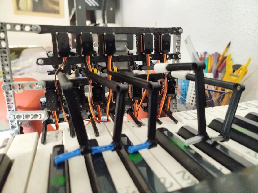 aTambor — Khung piano robot (cấu hình 12 servo chromatic) - Image 1