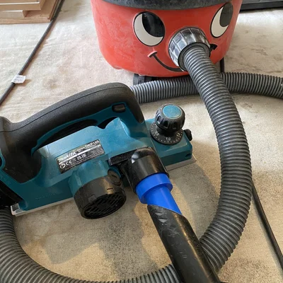 Đầu nối ống hút bụi máy bào Makita DKP 180 cho máy hút Henry