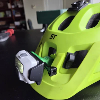 Ngàm chuyển đổi GoPro cho đèn đeo đầu Ledlenser