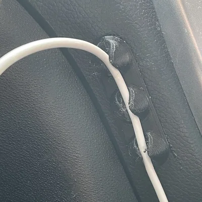 Better Cable Clip - Kẹp giữ cáp cải tiến