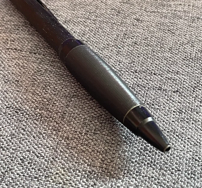 Miếng đệm tay thay thế cho bút Uni Jetstream Alpha - Image 1