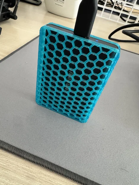 Ốp lưng bảo vệ tổ ong cho ổ cứng SSD SAMSUNG T7 - Image 4