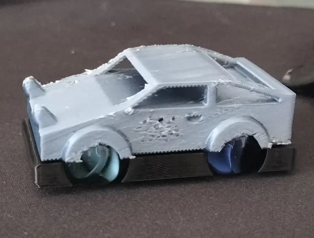 Mô hình xe đồ chơi Toyota AE86 in 3D với bánh xe bằng viên bi - Image 2