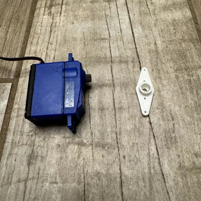 Tay đòn Servo cho DKS Basic