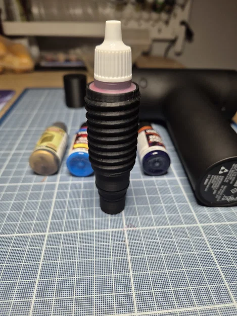 Đầu gắn máy lắc sơn cho súng massage Crivit (Vallejo, Army Painter) - Image 1