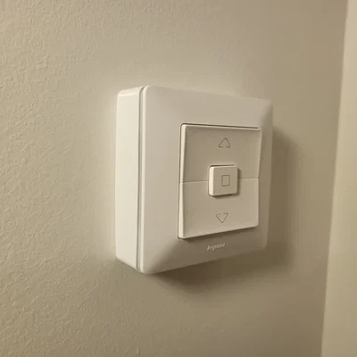 Khung nối dài (Extension frame) cho công tắc Legrand Valena Life