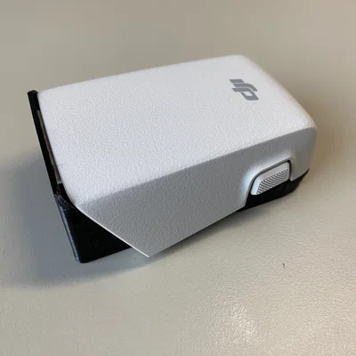 Nắp bảo vệ pin DJI Flip Intelligent Battery có hiển thị trạng thái đầy/hết