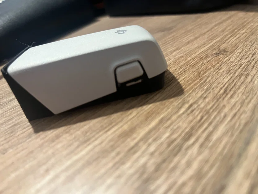 Nắp bảo vệ pin thông minh DJI tích hợp chỉ báo trạng thái pin - Image 1