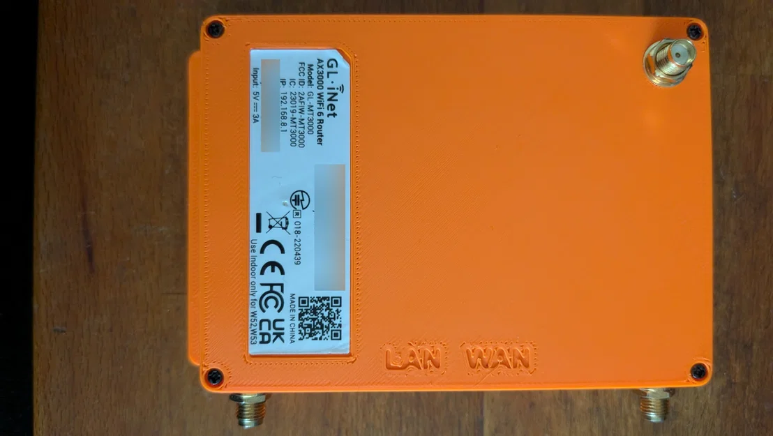 Vỏ case in 3D cho Router GL.iNet MT3000 gắn tường hỗ trợ ăng-ten - Image 3