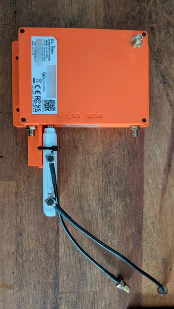 Vỏ case in 3D cho Router GL.iNet MT3000 gắn tường hỗ trợ ăng-ten - Image 4