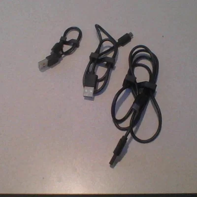 Kẹp Cố Định Dây Cáp (Simple Cable Clips) Nhỏ Gọn, Tiện Lợi