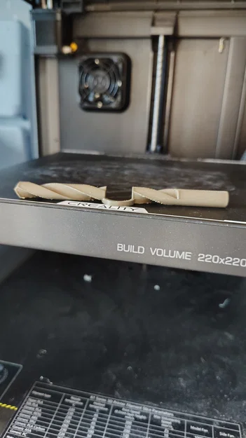 Mô hình mũi khoan đâm xuyên ngón tay để troll bạn bè! - Image 3