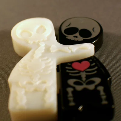 Skeleton USB Buddy - Phụ kiện hỗ trợ cho USB