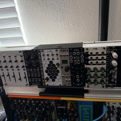 Tai gắn tủ rack 19 inch cho Eurorack Case Blocks