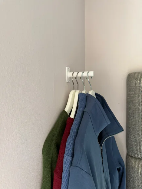 Giá treo quần áo gắn tường thông minh (4 vị trí) gọn gàng, tiện lợi - Image 1