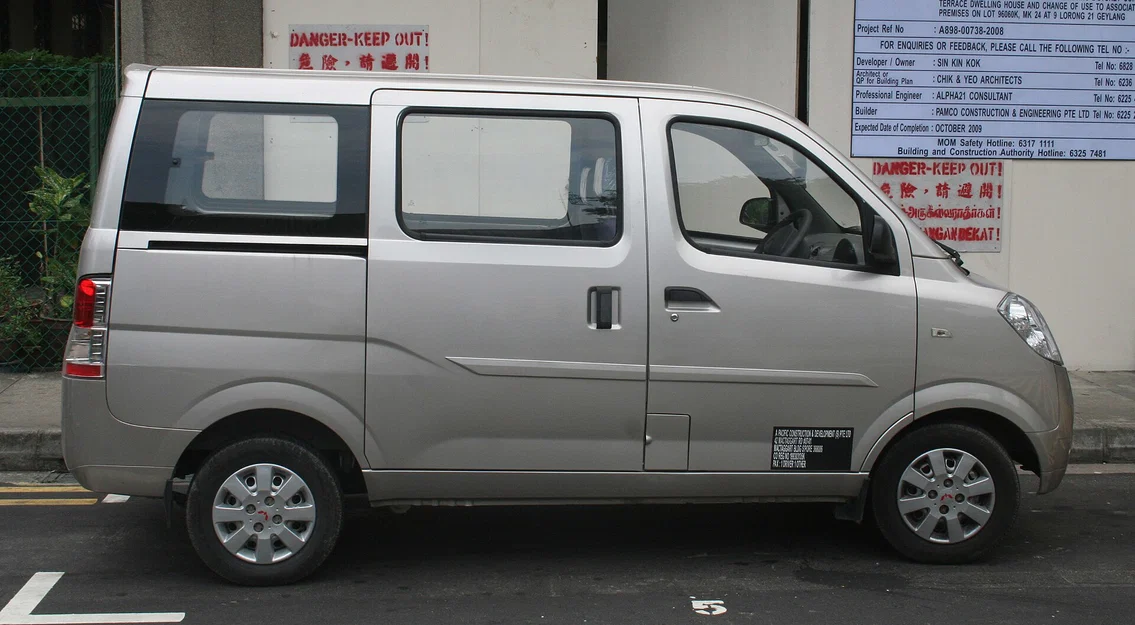 Mô hình xe tải van Chevrolet N200 chi tiết cho in 3D - Image 2