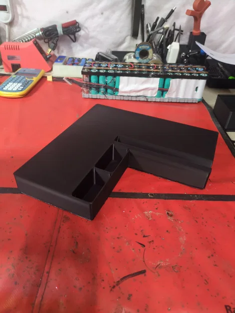 Giá đỡ màn hình tích hợp khay Gridfinity đa năng cho bàn làm việc - Image 3