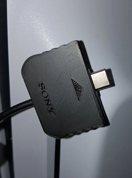 Ốp đầu cáp USB-C phong cách PS1 cho cáp PS5 Slim - Image 1