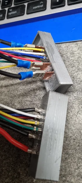 Đầu nối pin cho hệ thống Shimano Steps EP8 - Image 2