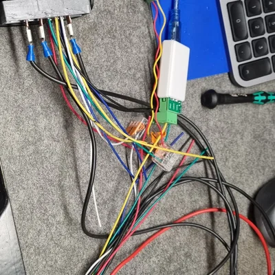 Đầu nối pin cho hệ thống Shimano Steps EP8