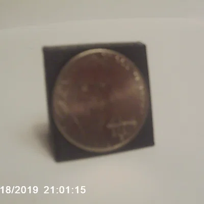 Giá đỡ đồng xu Nickel – Đế trưng bày tối giản in 3D cho đồng Nickel Mỹ