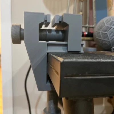 Ê-tô để bàn (Desk Vise)