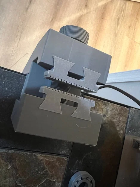 Ê-tô để bàn (Desk Vise) - Image 2