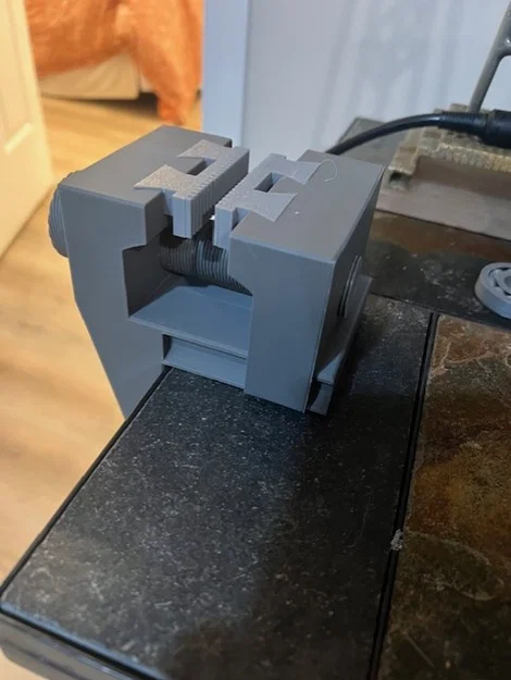 Ê-tô để bàn (Desk Vise) - Image 3