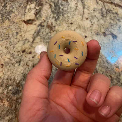 Mô hình bánh donut mini đáng yêu trang trí bàn làm việc cực xinh