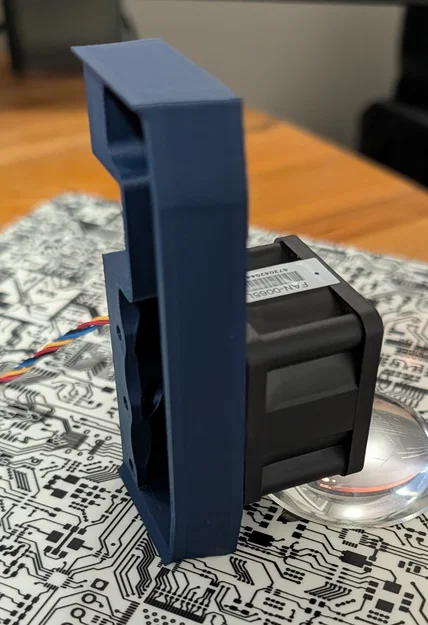 Ngàm gắn quạt 40mm cho Nvidia Tesla P40 - Image 2