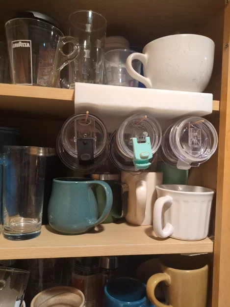 Giá treo nắp bình giữ nhiệt in 3D gọn gàng cho tủ bếp - Image 1