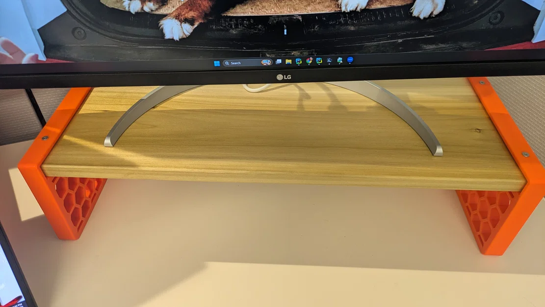 Kệ đỡ màn hình cải tiến dùng ốc vít M4 - Image 1