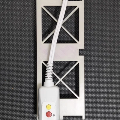 Bộ kẹp gọn dây nguồn cho máy sấy tóc du lịch Quico