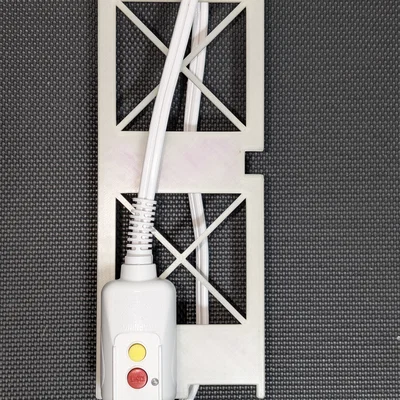 Bộ kẹp gọn dây nguồn cho máy sấy tóc du lịch Quico