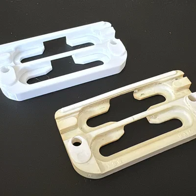 Pat kẹp khóa cửa sổ thay thế in 3D (Window lock/latch bracket)