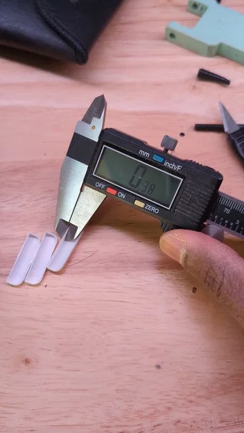 Nắp che cảm biến chống rơi cho Roborock Q7 M5+ - Image 3